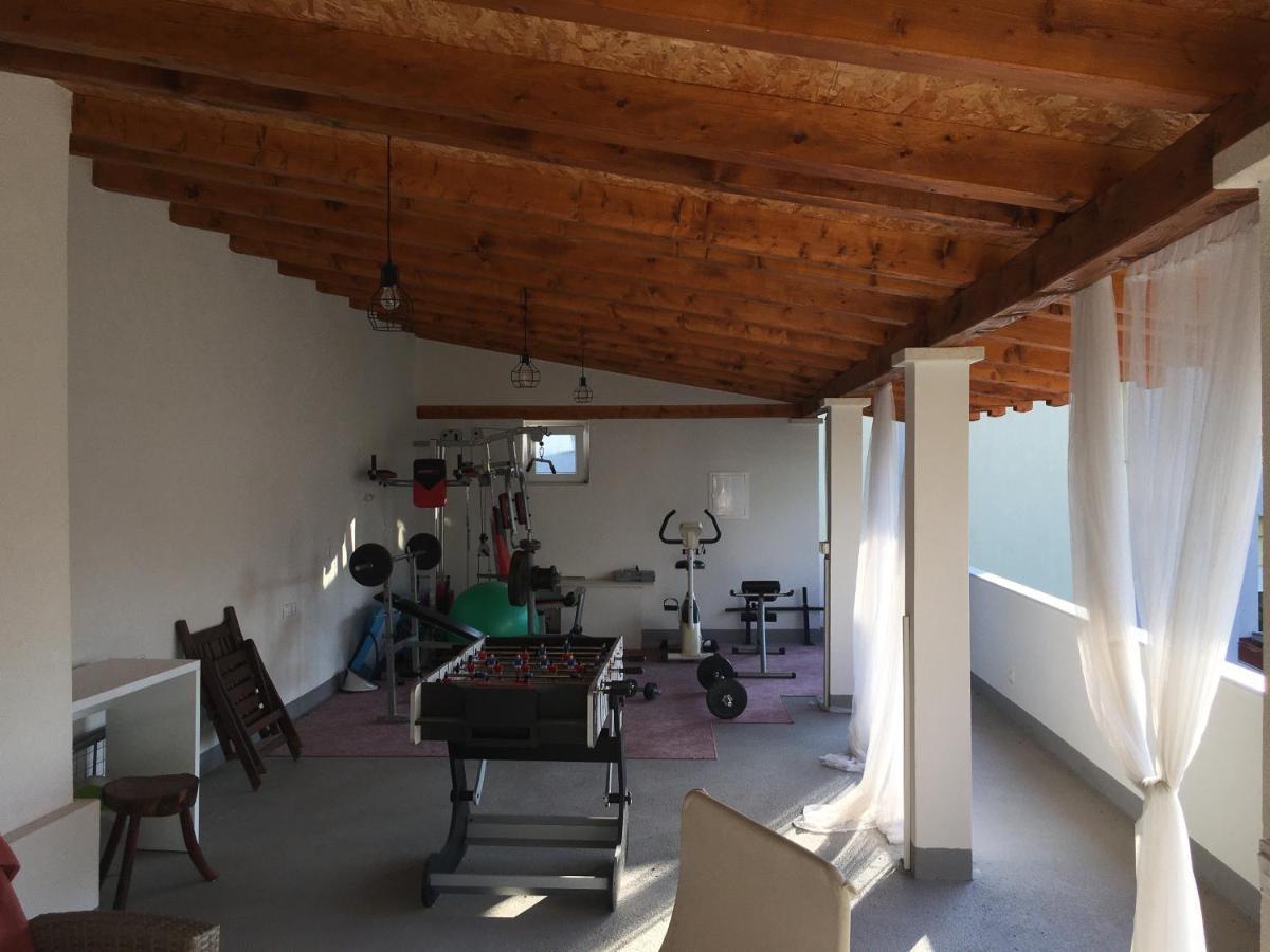 Villa Vlade- From The Heated Pool To The Beach In 1 Minute Jesenice  Εξωτερικό φωτογραφία